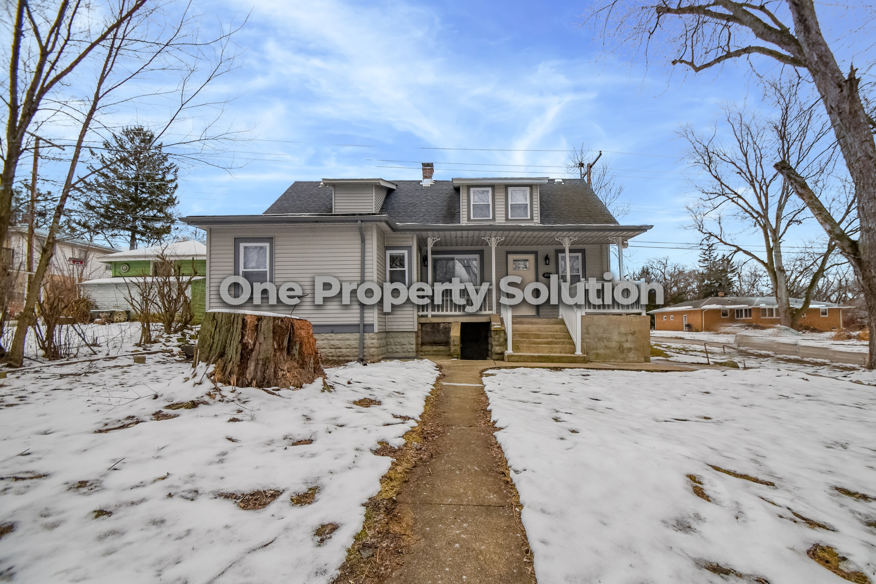 4589 Hayes Street Main House