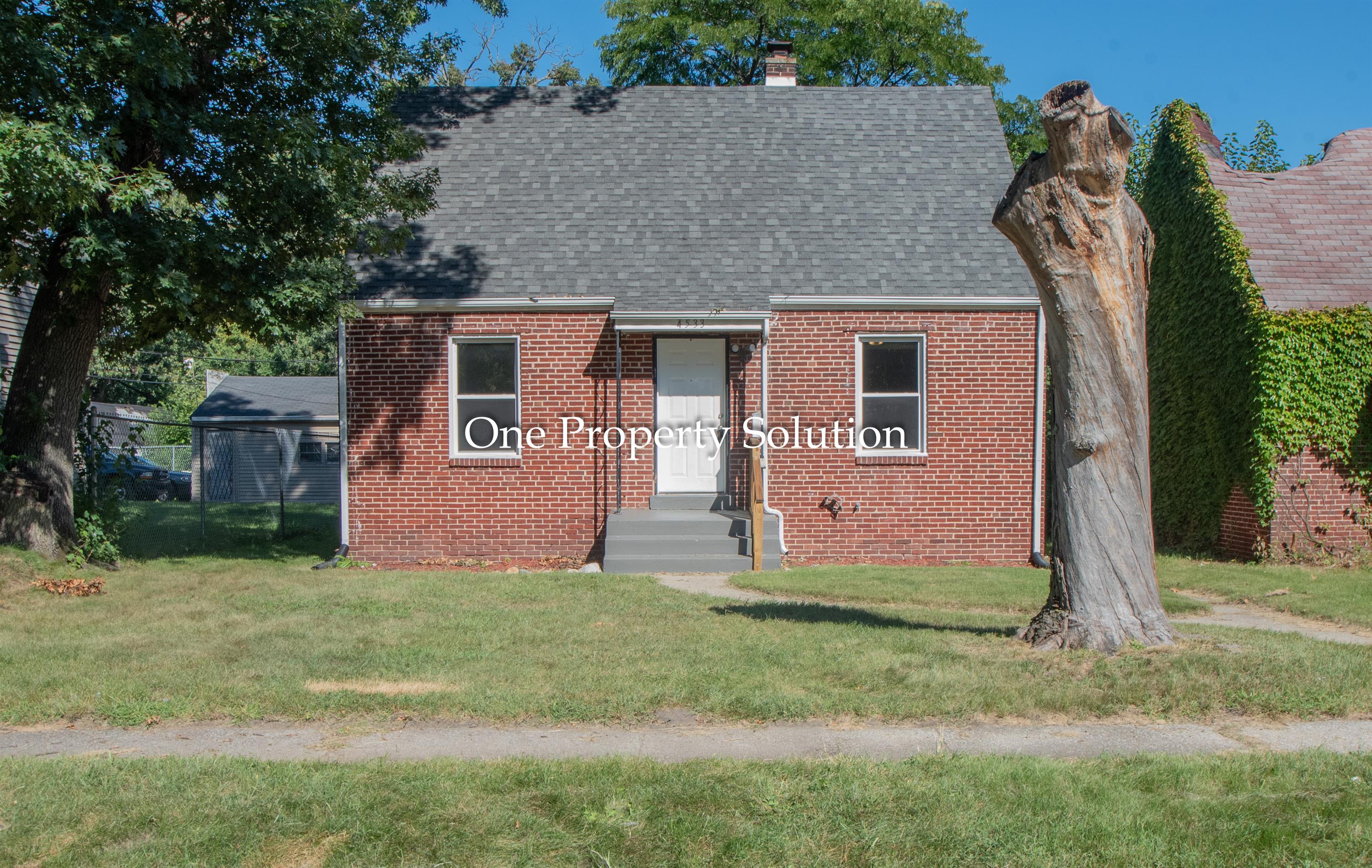 4533 Buchanan Street